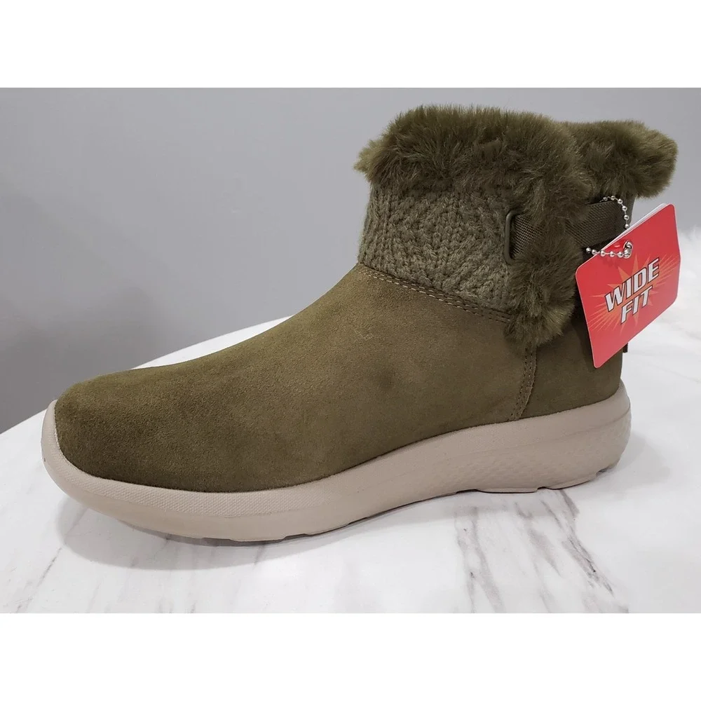 NEW SIZE 6 WIDE Skechers ON-THE-GO CITY 2 Cozy Vibe Olive BOOTS BOOTIES 144445W
